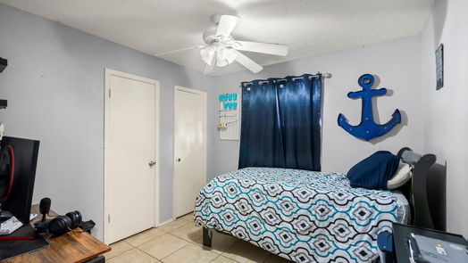 Houston 1-story, 4-bed 16323 Maplemont Drive-idx