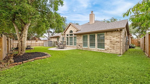 Houston 1-story, 4-bed 10443 Indian Paintbrush Lane-idx