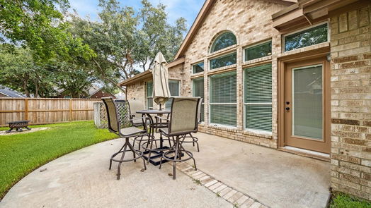 Houston 1-story, 4-bed 10443 Indian Paintbrush Lane-idx