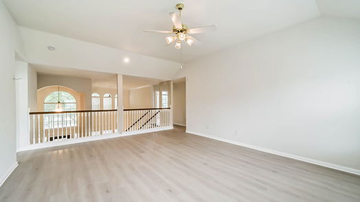 Houston 2-story, 5-bed 10315 Cliff Haven Court-idx