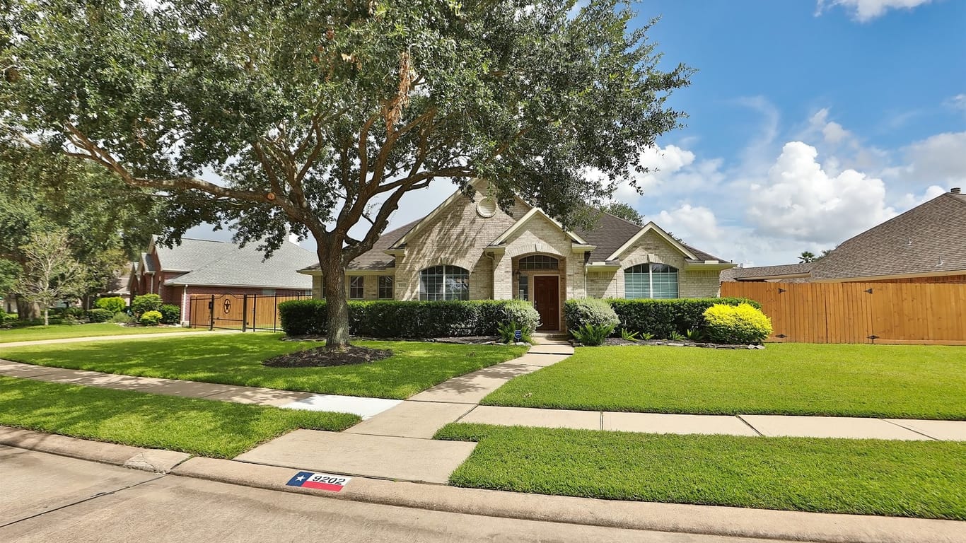 Houston 1-story, 3-bed 9202 Shango Lane-idx