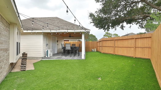 Houston 1-story, 3-bed 9202 Shango Lane-idx