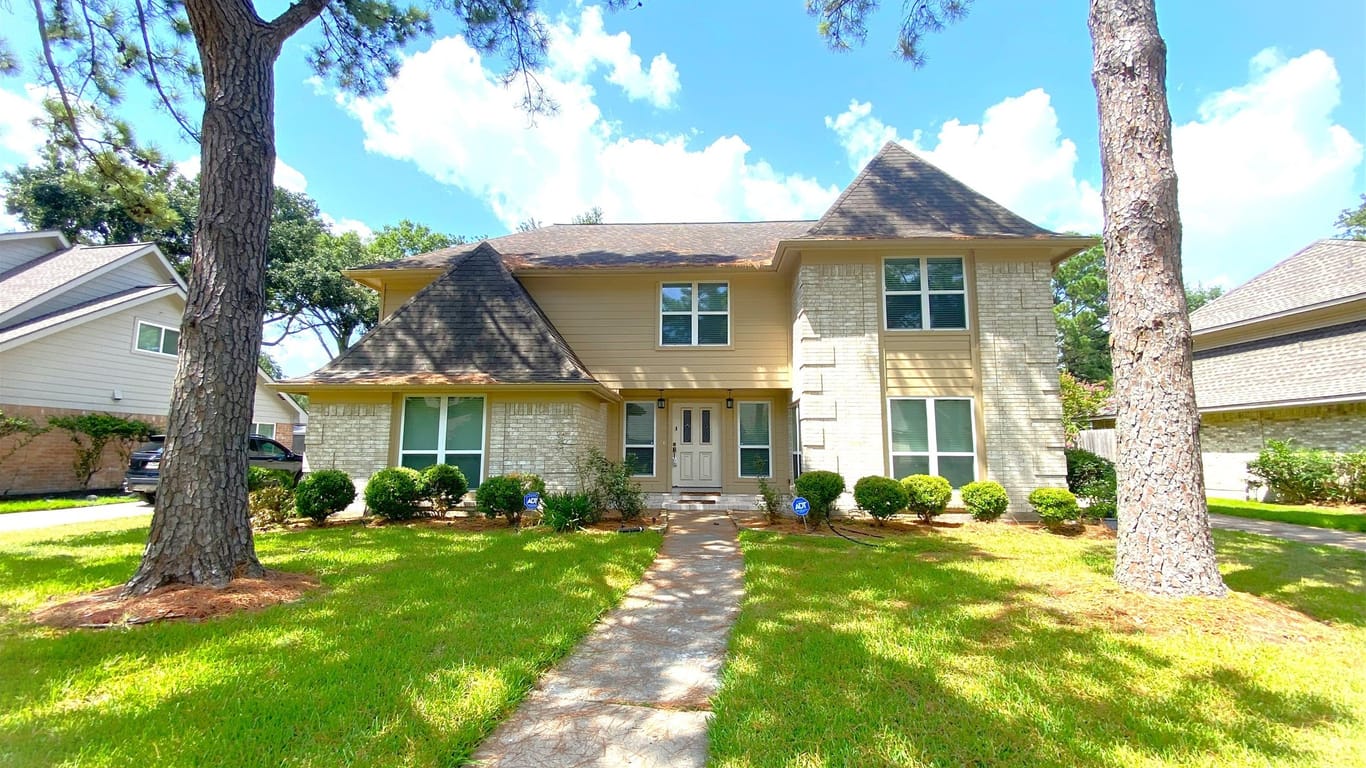 Houston 2-story, 4-bed 15810 Knoll Lake Drive-idx