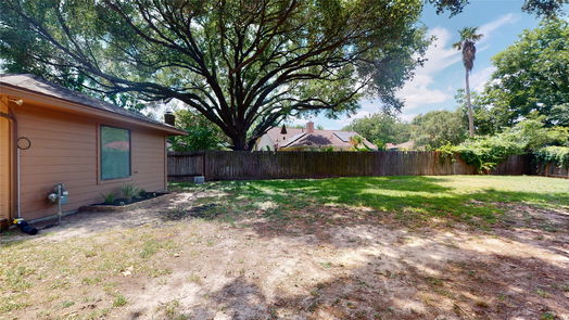 Houston 1-story, 3-bed 15734 Lakedale Drive-idx