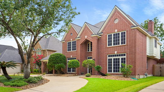 Houston 2-story, 4-bed 7402 Holly Court Estate-idx