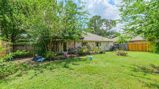 Houston 1-story, 3-bed 15402 Pebble Lake Drive-idx
