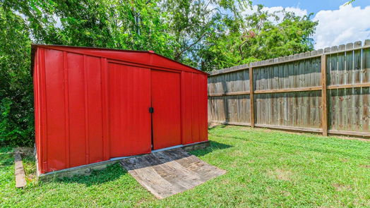 Houston 1-story, 3-bed 15402 Pebble Lake Drive-idx