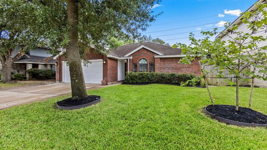 Houston 1-story, 3-bed 16323 Mccormick Drive-idx