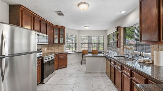 Houston 1-story, 3-bed 8519 Sparkling Springs Drive-idx