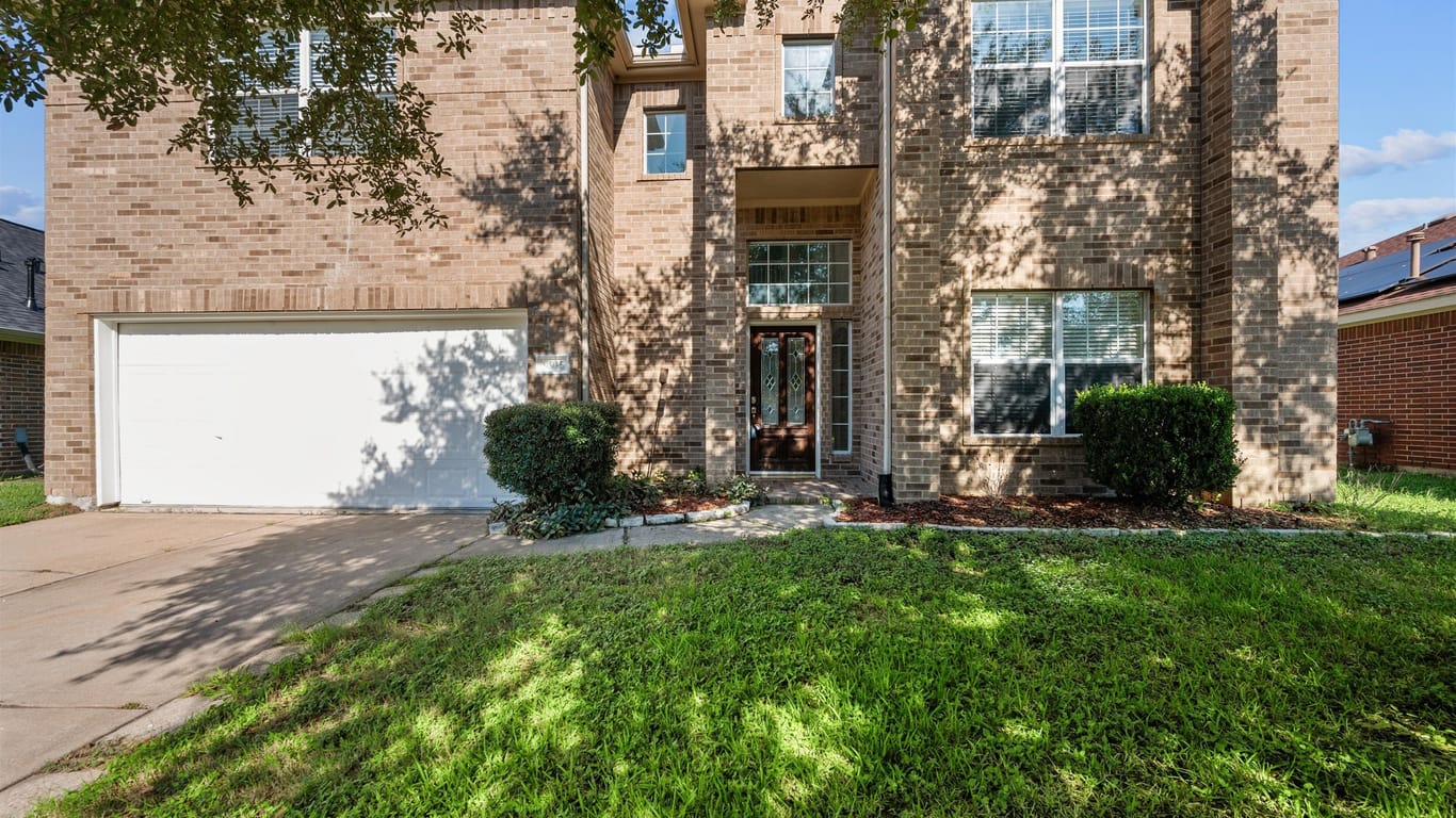 Houston 2-story, 5-bed 9915 Lynette Falls Drive-idx