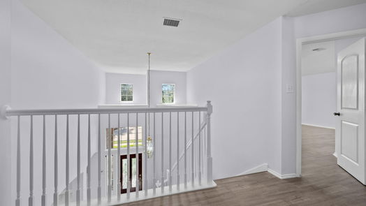 Houston 2-story, 5-bed 9915 Lynette Falls Drive-idx