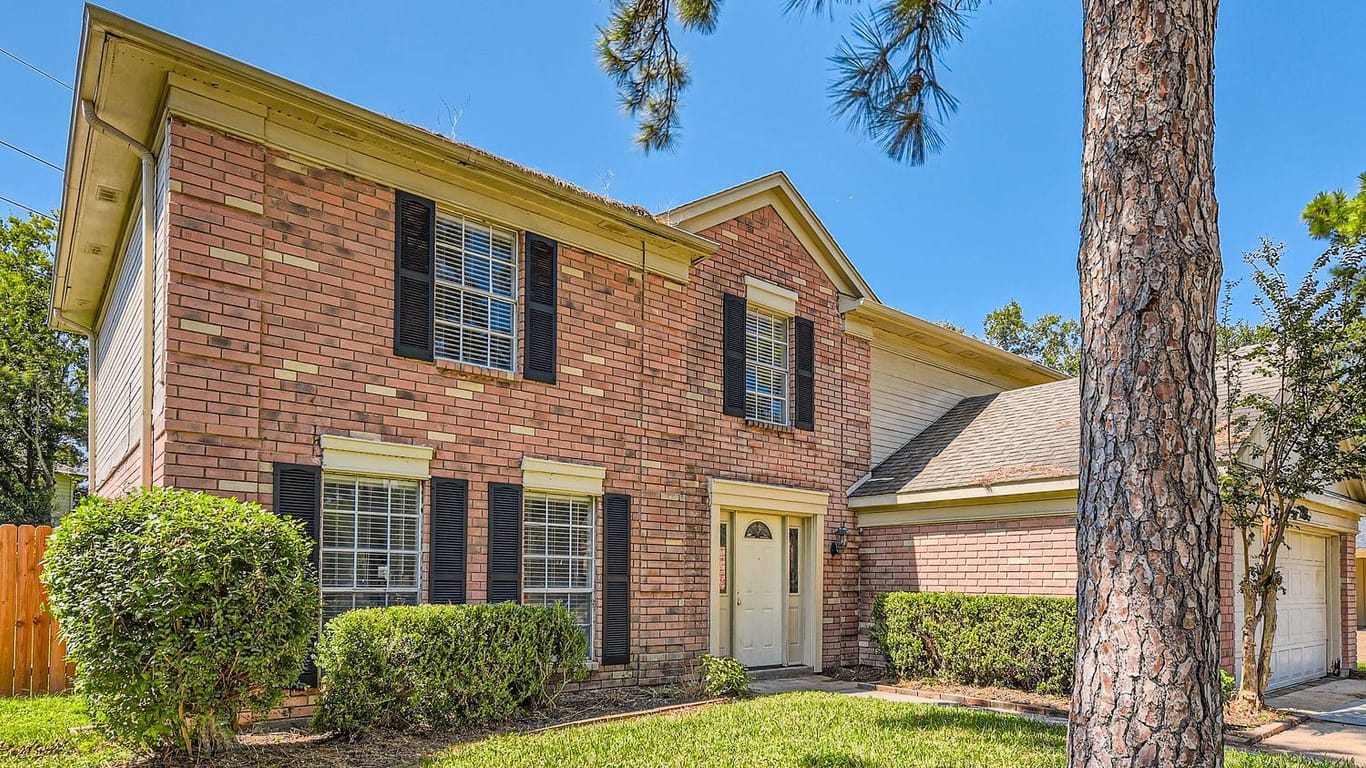 Houston 2-story, 4-bed 7863 Maple Brook Lane-idx