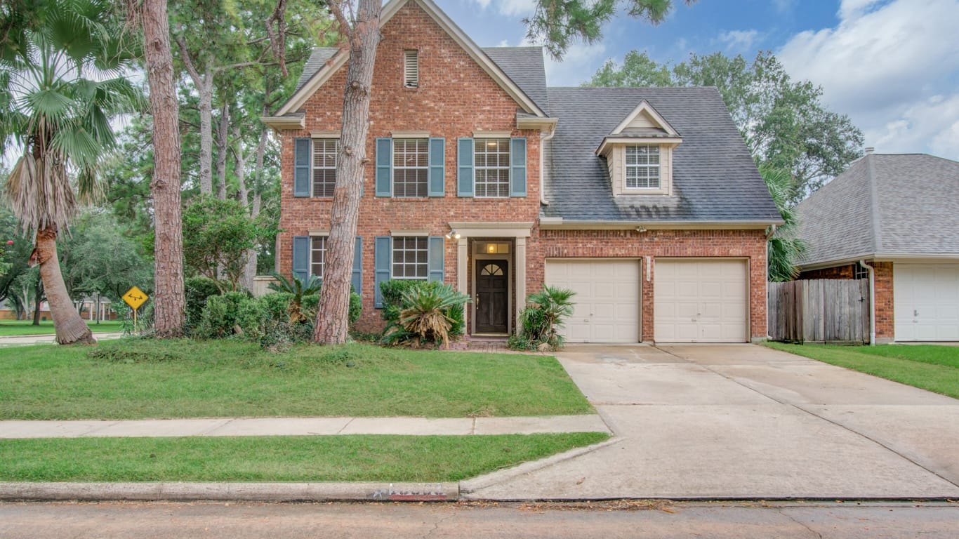 Houston 2-story, 4-bed 16003 Hickory Cove Drive-idx