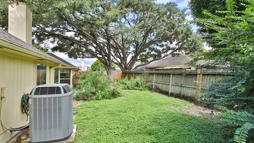 Houston 1-story, 3-bed 14834 Preston Park Drive-idx