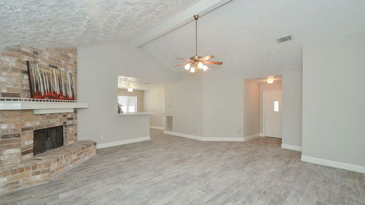 Houston 1-story, 3-bed 16335 Sky Blue Lane-idx