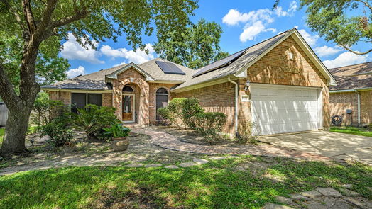 Houston 1-story, 3-bed 8935 Aberdeen Oaks Drive-idx