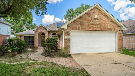 Houston 1-story, 3-bed 8935 Aberdeen Oaks Drive-idx