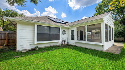 Houston 1-story, 3-bed 8935 Aberdeen Oaks Drive-idx