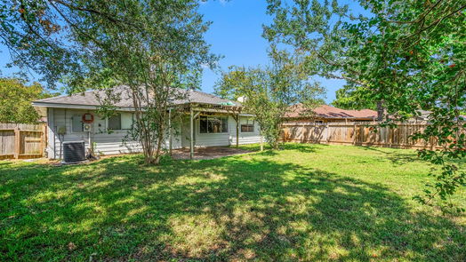 Houston 1-story, 3-bed 7334 Barton Oaks Drive-idx