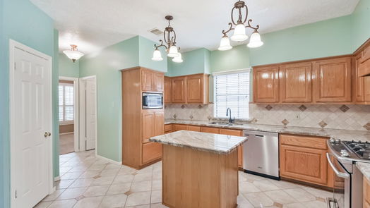 Houston 2-story, 4-bed 17010 Quiet Dale Court-idx