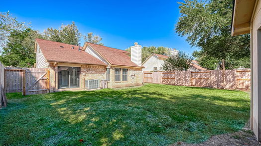 Houston 2-story, 3-bed 7770 Pine Center Drive-idx