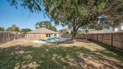 Houston 1-story, 3-bed 17523 Saxon Drive-idx