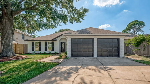 Houston 1-story, 3-bed 17523 Saxon Drive-idx