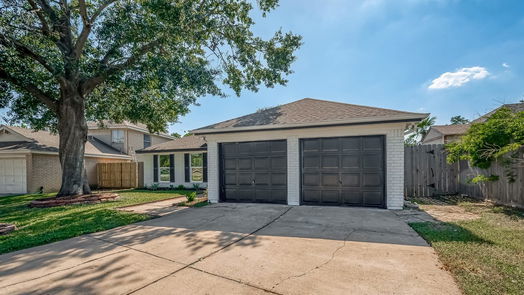 Houston 1-story, 3-bed 17523 Saxon Drive-idx