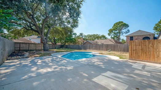 Houston 1-story, 3-bed 17523 Saxon Drive-idx