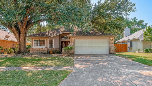 Houston 1-story, 3-bed 15839 Meadow Village Drive-idx