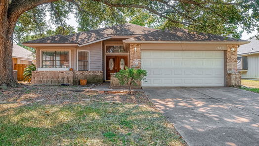 Houston 1-story, 3-bed 15839 Meadow Village Drive-idx