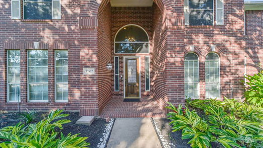 Houston 2-story, 4-bed 15822 Red Hill Trail-idx