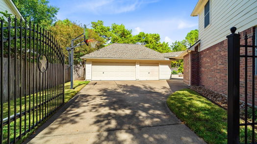 Houston 2-story, 4-bed 17302 Mesquite Brush Lane-idx