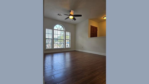 Houston null-story, 3-bed 16419 Mccormick Drive-idx