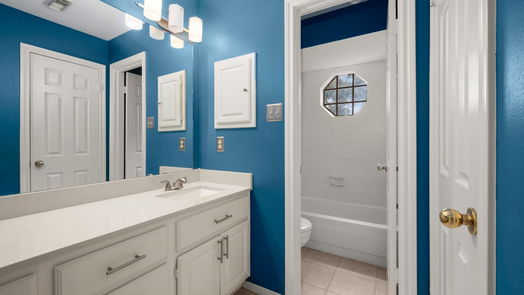 Houston 2-story, 4-bed 16031 Country Bend Road-idx