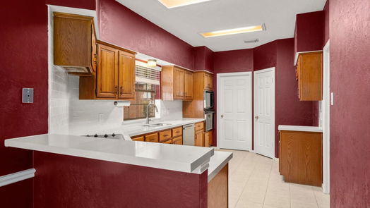 Houston 2-story, 4-bed 16031 Country Bend Road-idx