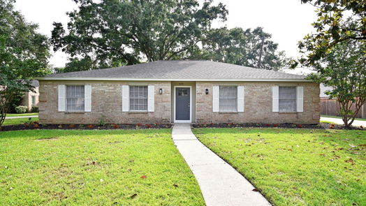 Houston null-story, 4-bed 7007 Willow Bridge Circle-idx