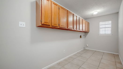 Houston 2-story, 4-bed 7839 Sunny Ridge Drive-idx