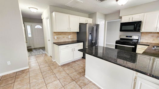 Houston 2-story, 4-bed 7863 Maple Brook Lane-idx