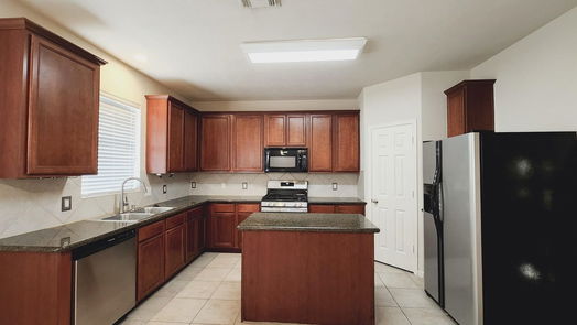 Houston 2-story, 4-bed 16915 Melvin Oaks Court-idx