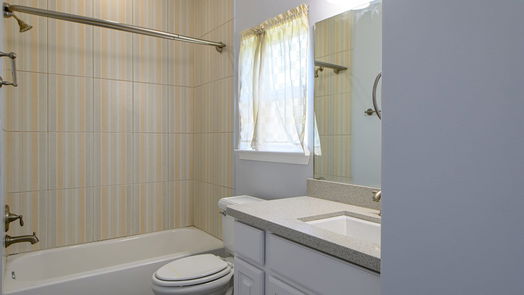 Houston 2-story, 5-bed 9714 Braesmont Drive-idx
