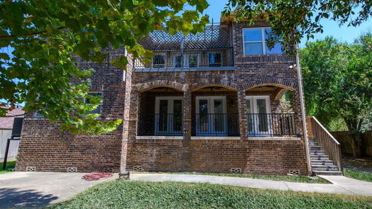 Houston 2-story, 5-bed 9714 Braesmont Drive-idx