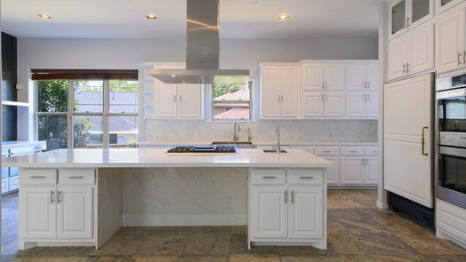 Houston 2-story, 5-bed 9714 Braesmont Drive-idx