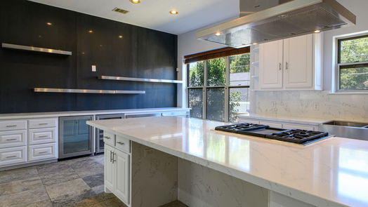 Houston 2-story, 5-bed 9714 Braesmont Drive-idx