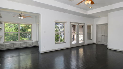 Houston 2-story, 5-bed 9714 Braesmont Drive-idx