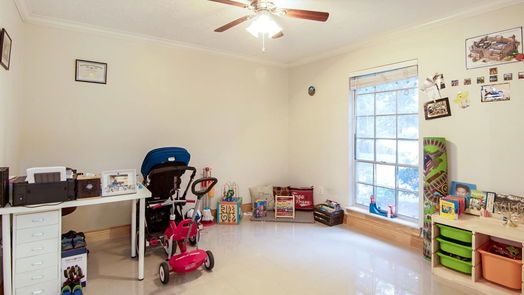 Houston 1-story, 4-bed 5803 Queensloch Drive-idx