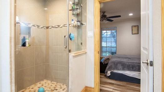 Houston 1-story, 4-bed 5803 Queensloch Drive-idx