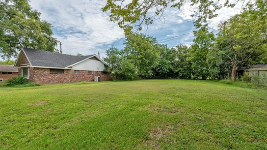 Houston null-story, null-bed 9415 Greenwillow Street-idx