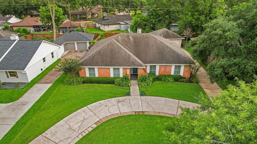 Houston 1-story, 4-bed 5821 Willowbend Boulevard-idx