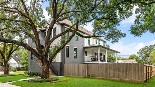 Houston 2-story, 4-bed 9410 Braesheather Court-idx